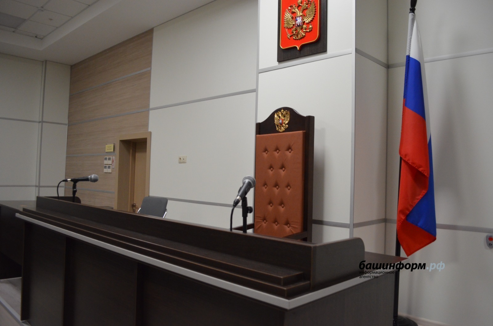 В Башкирии директор дома культуры «обогатился» за счет своих сотрудников