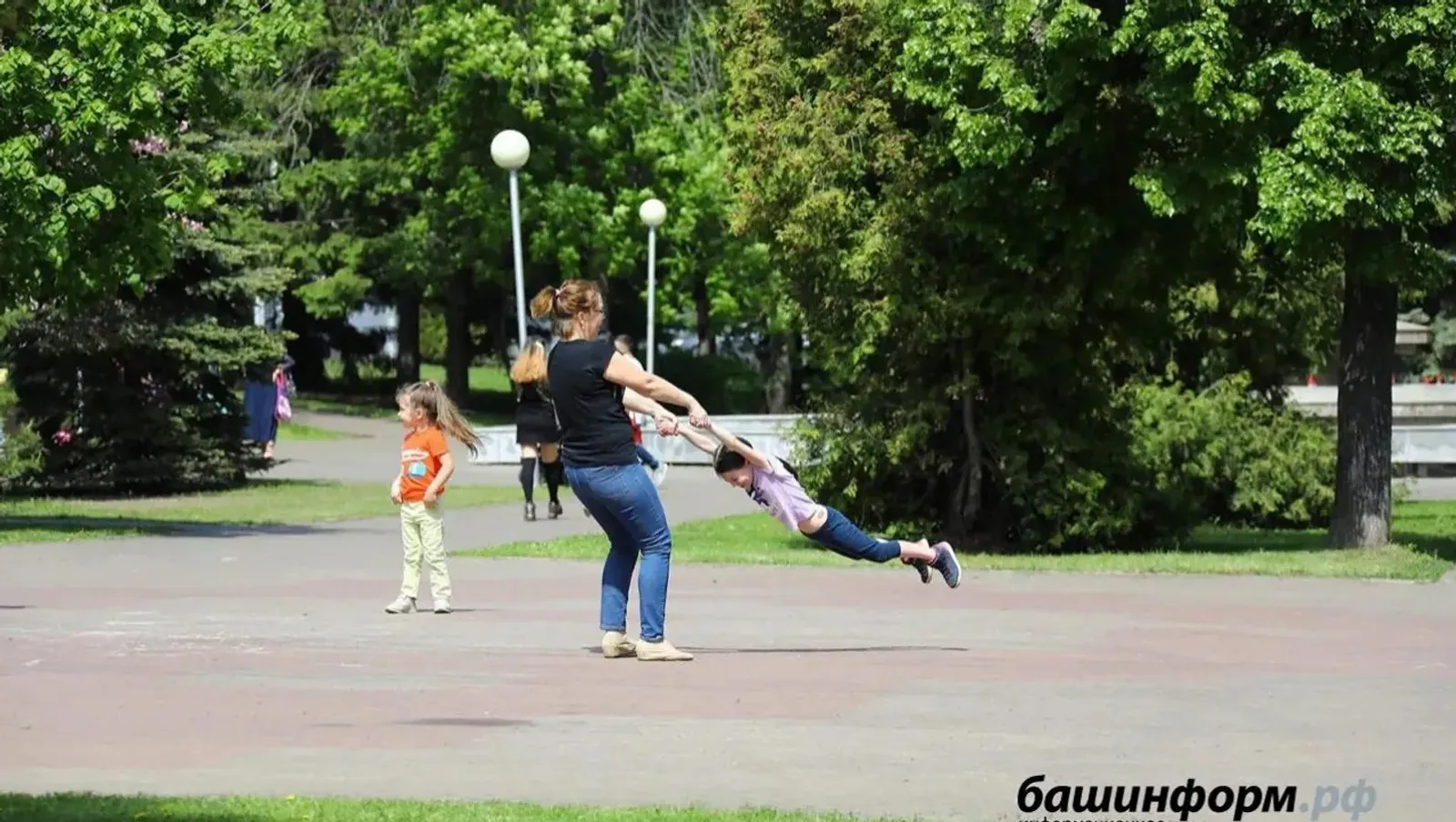 Демография как приоритет. Башкирия ищет новые решения для роста рождаемости