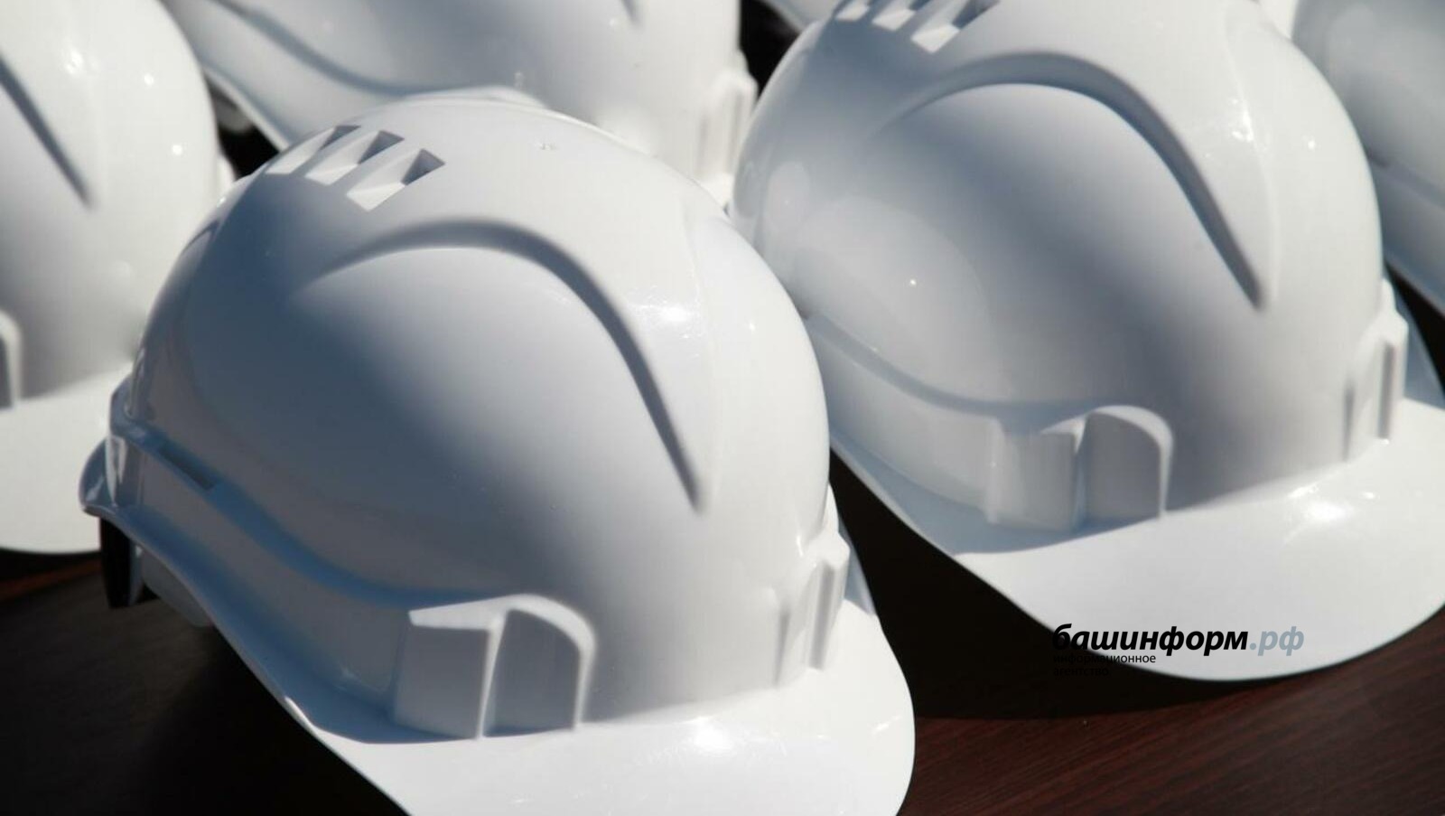 В Башкирии разнорабочего убило тюком картона