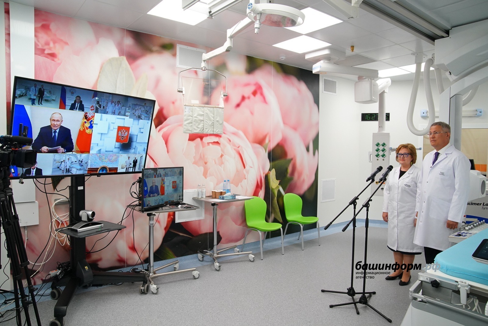 Владимир Путин провёл открытие в Уфе хирургического корпуса кардиоцентра