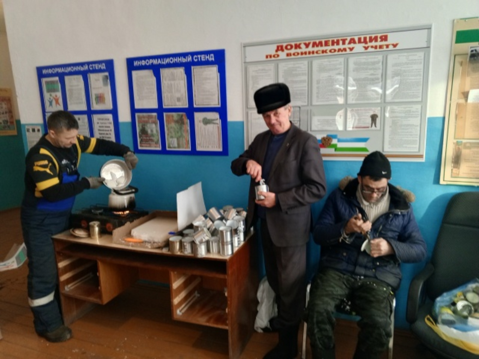 Своих не бросаем