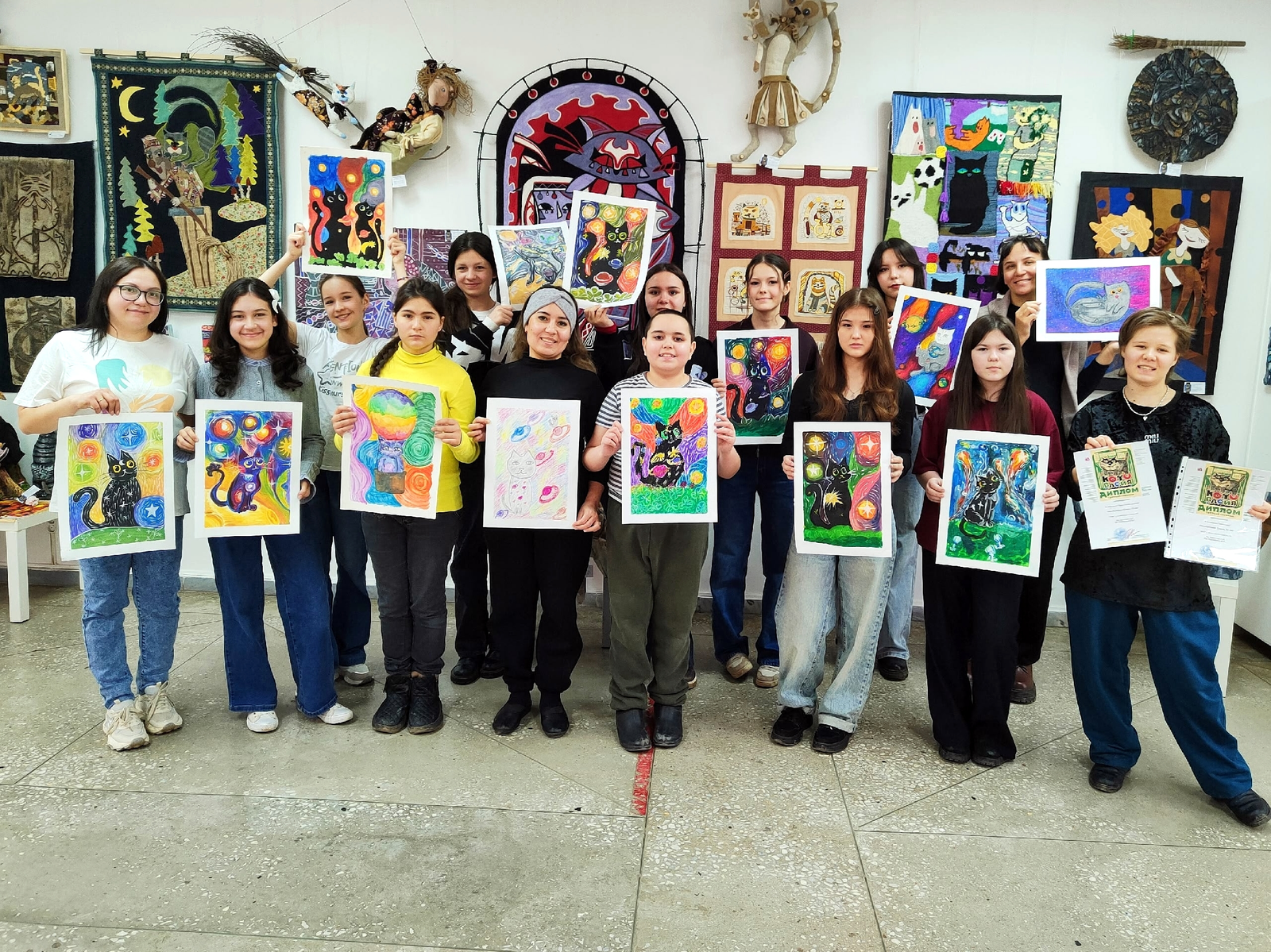 Юные художники окунулись в мир творчества