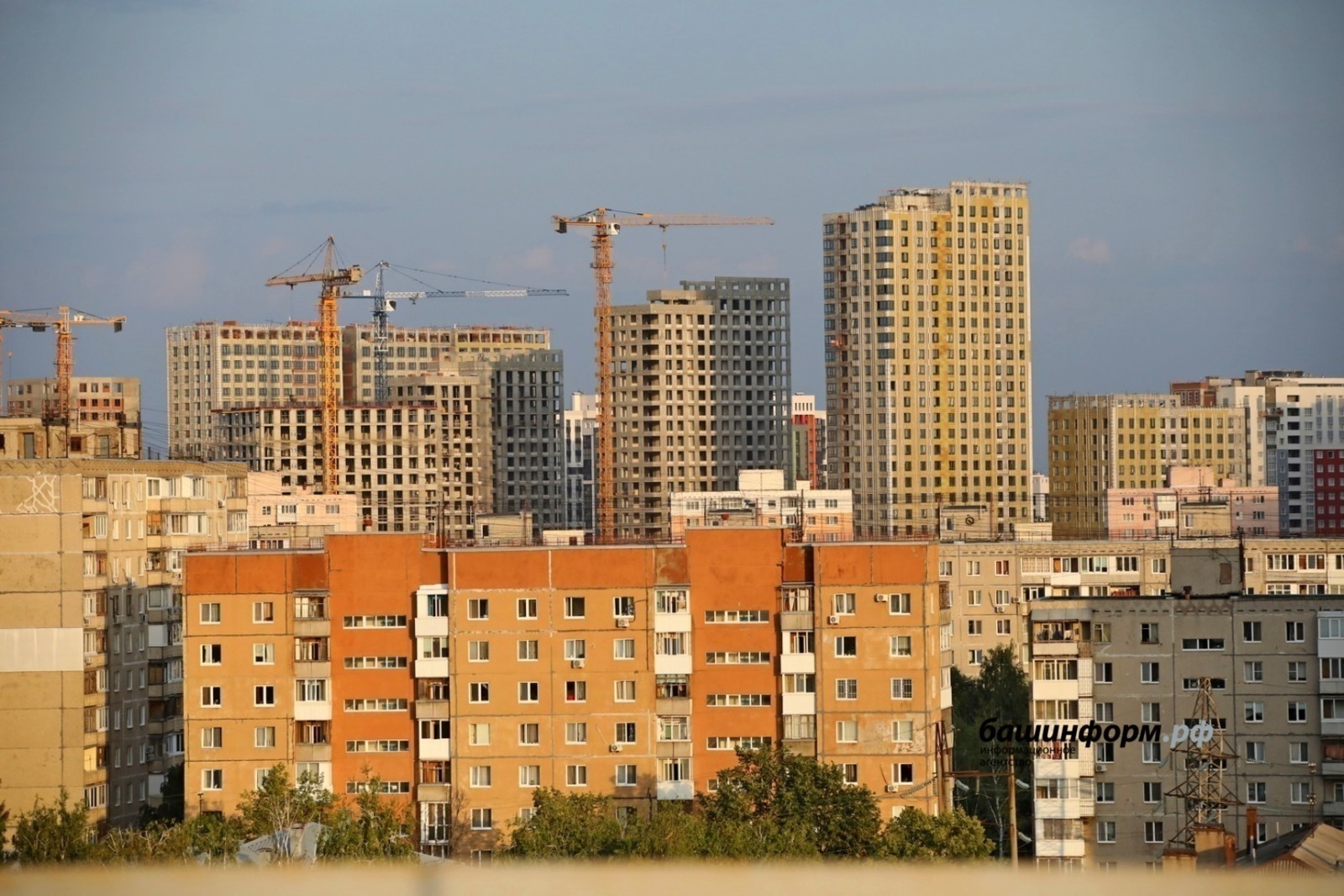 В правительстве РФ назвали Башкирию одним из лидеров по вводу жилья