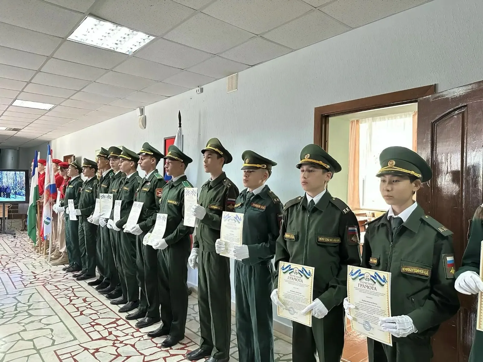 В добрый путь, кадеты!