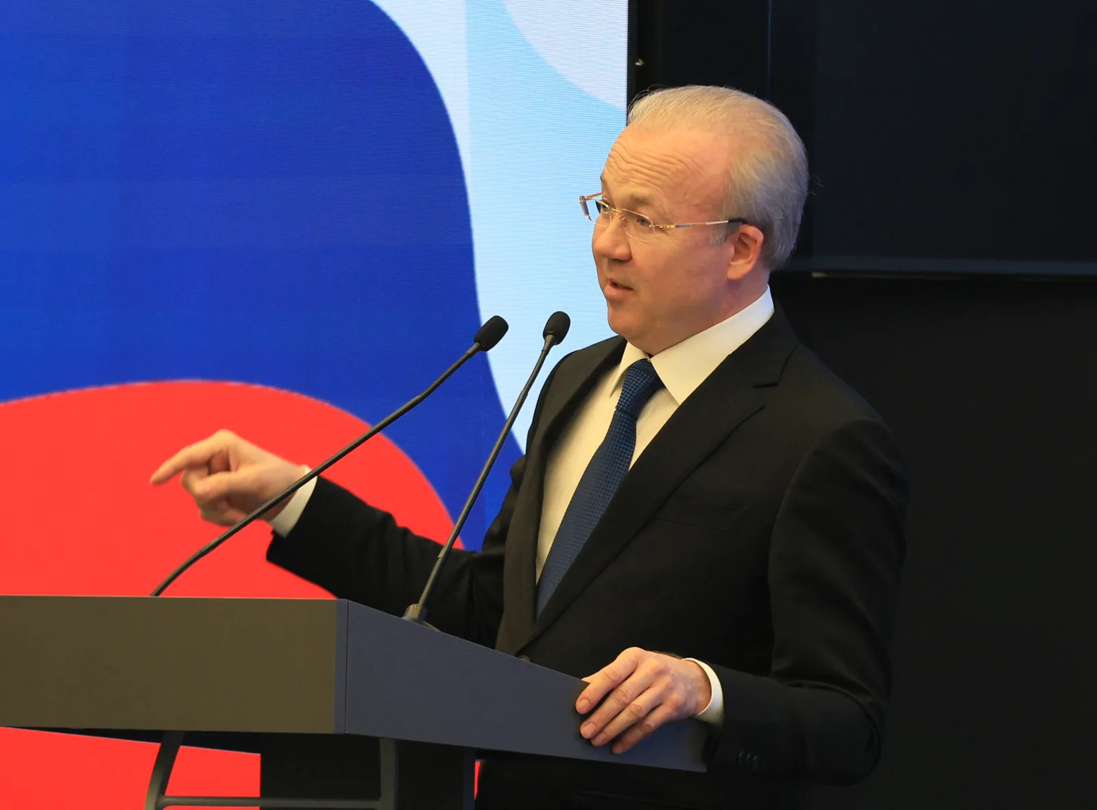 Андрей Назаров: «Региональная власть – мост между теорией права и жизнью чел
