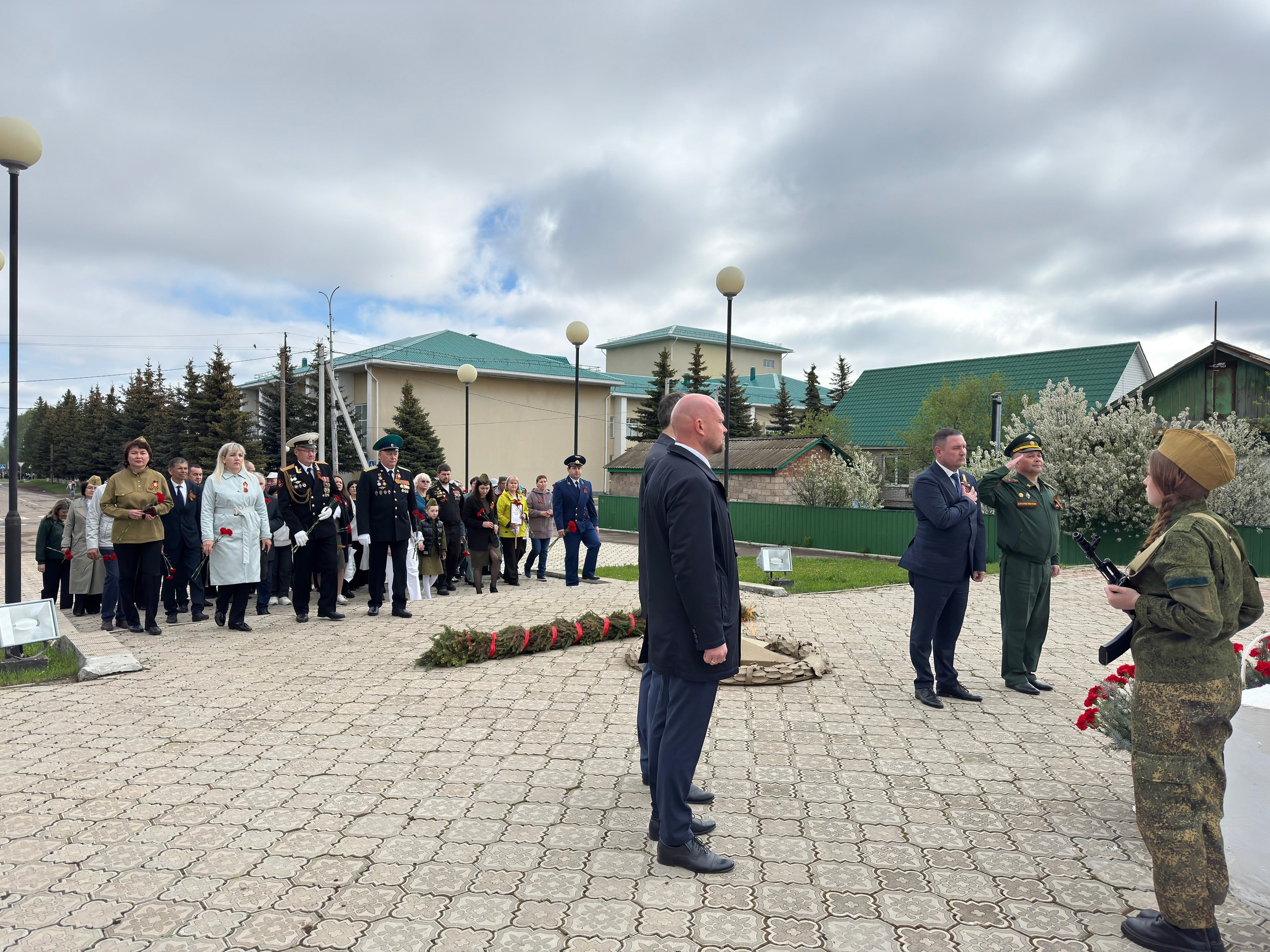 Торжественный митинг в честь празднования Дня Победы