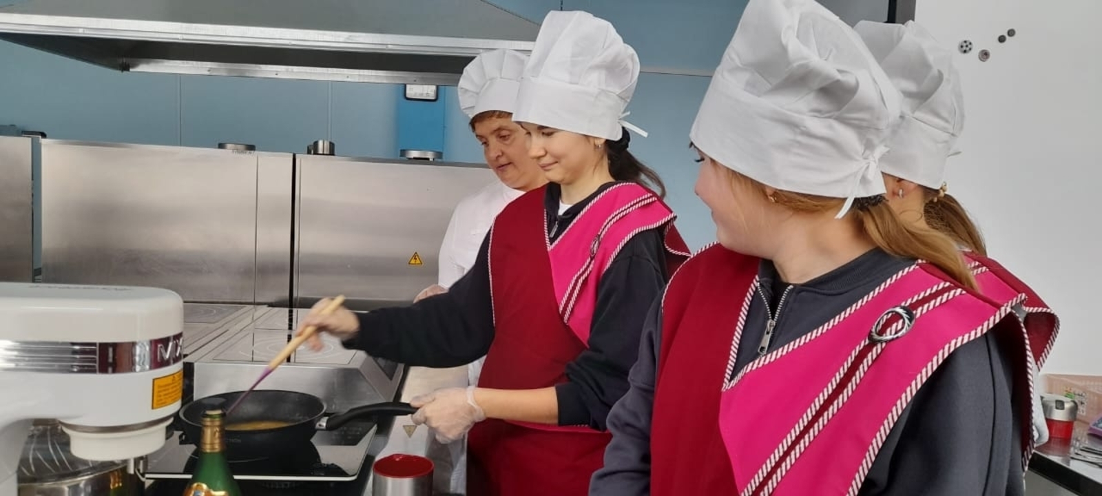 Научились готовить фламбэ