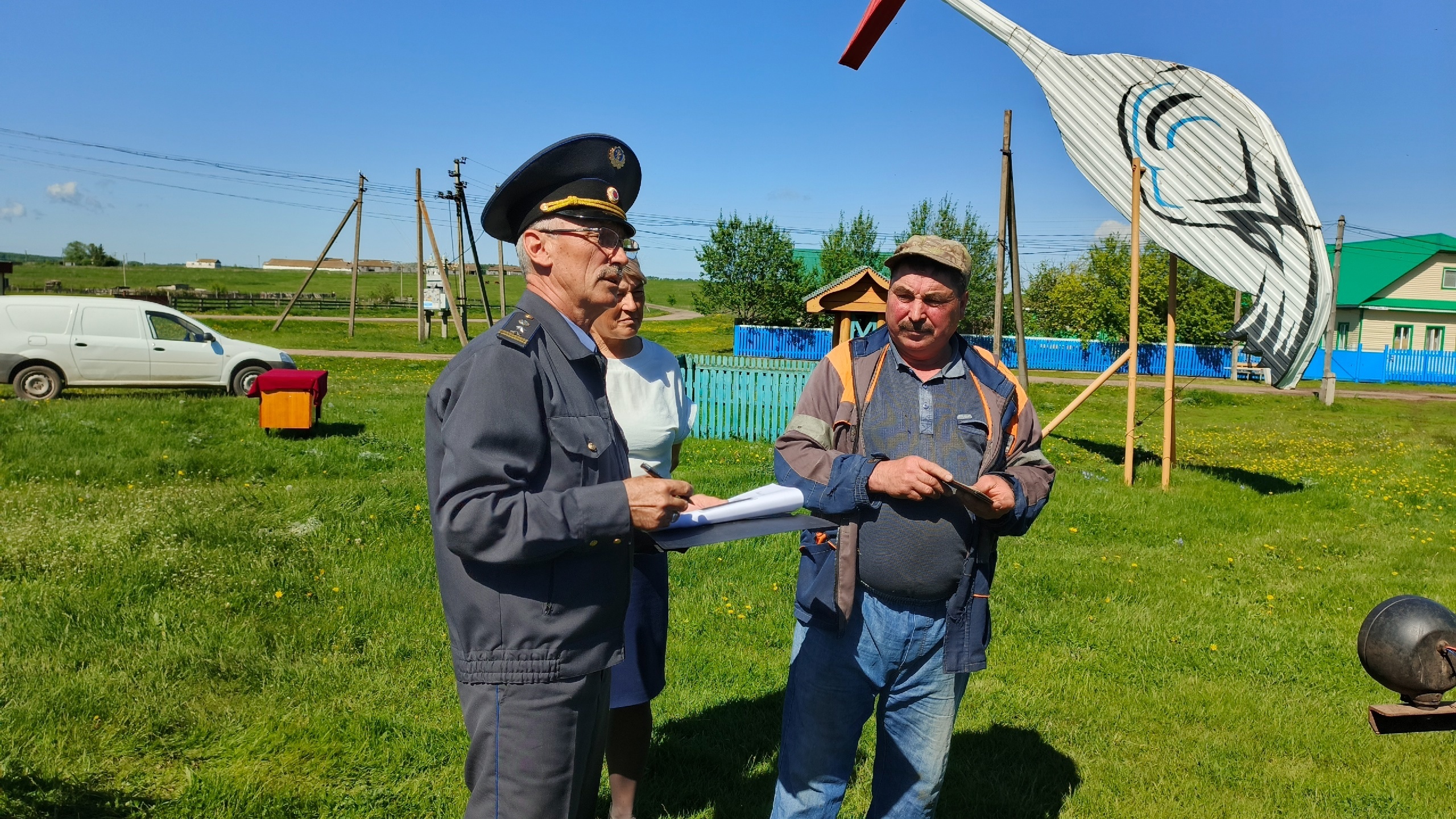 В селе Тюрюшево прошел технический осмотр тракторов и прицепов