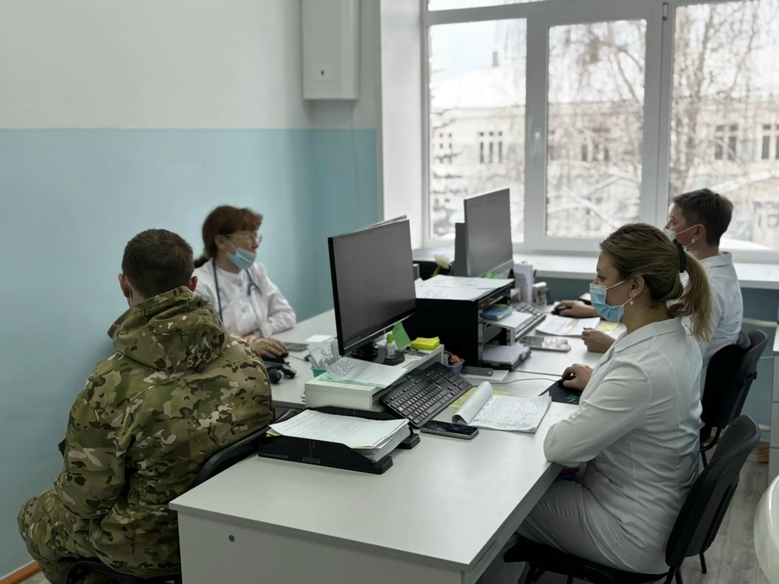 Восстановить здоровье защитников