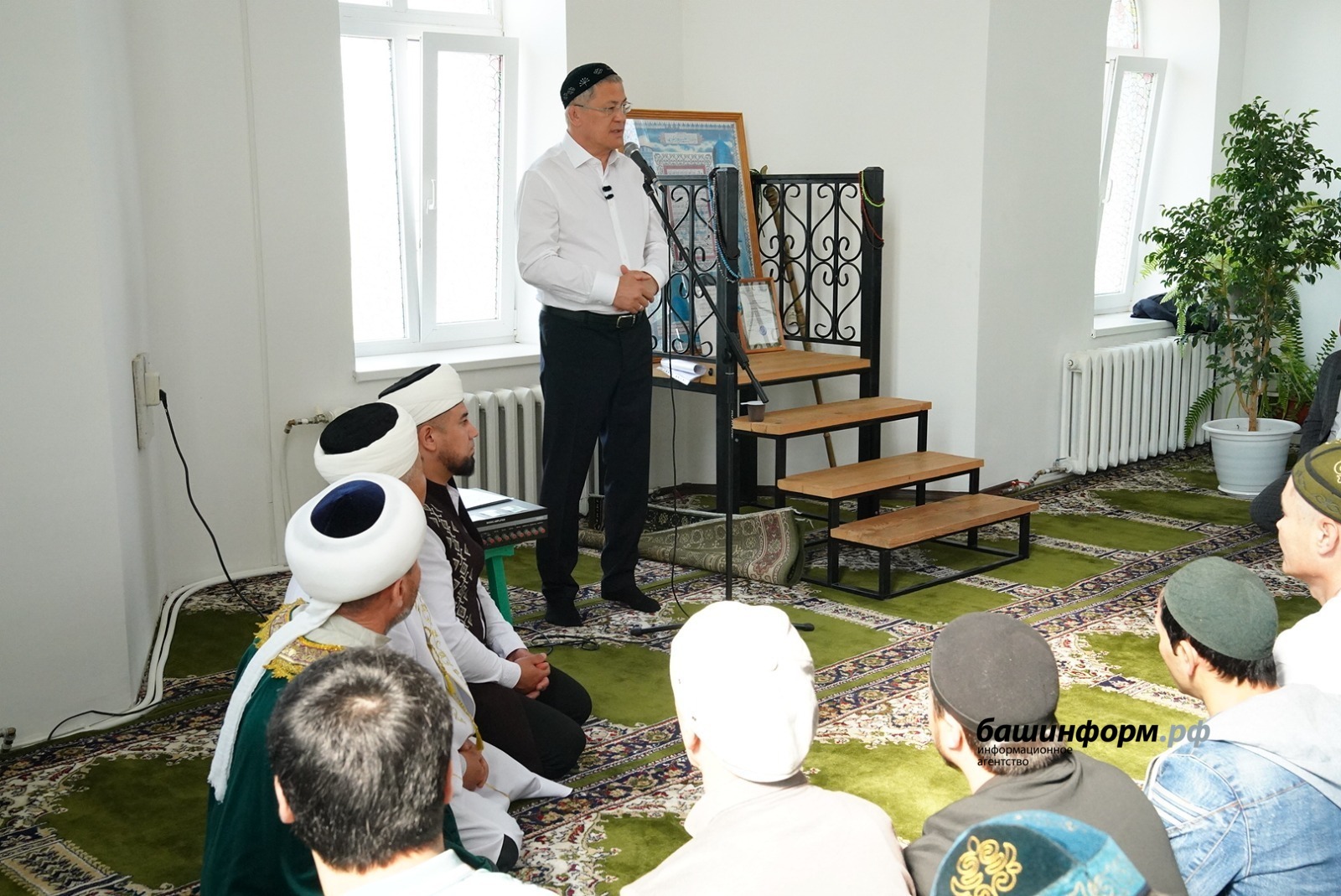 Глава Башкирии встретил Курбан-байрам в Хайбуллинском районе