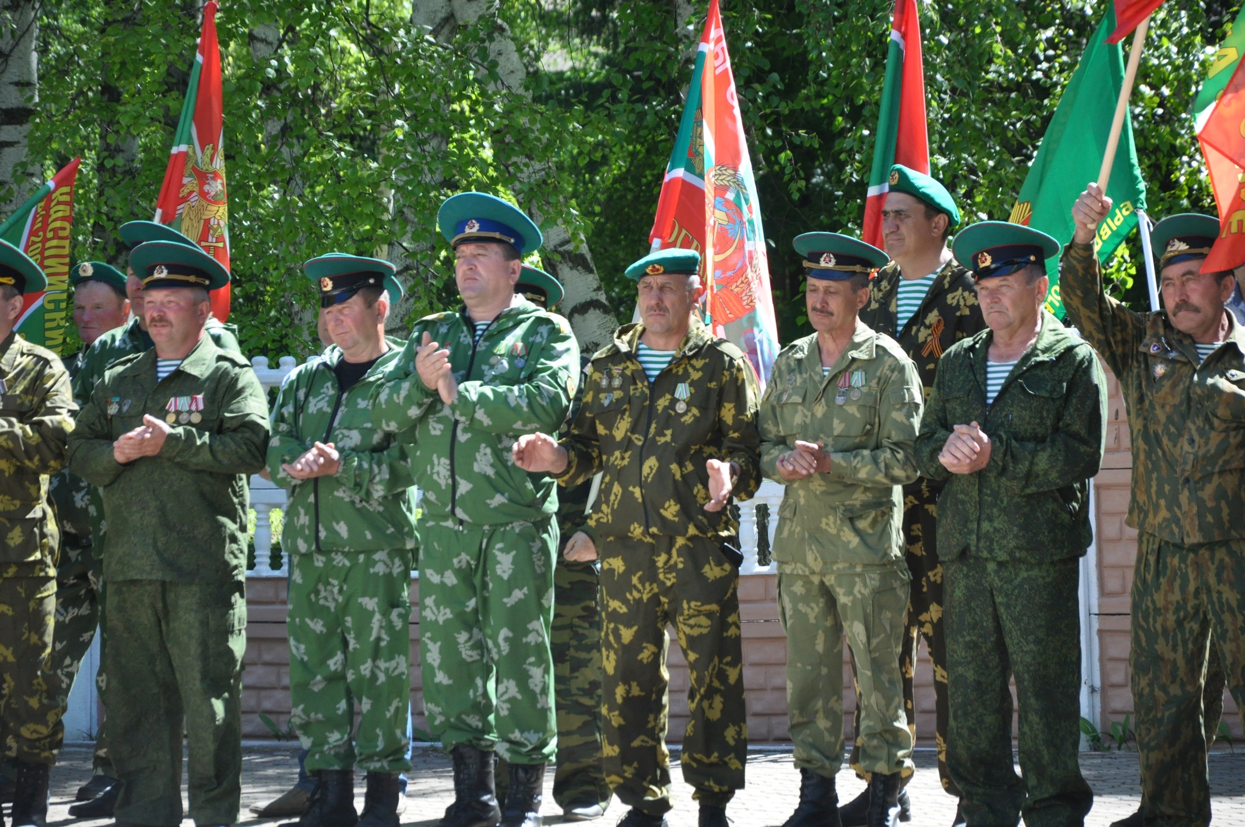 В Комсомольском парке прошло  торжественное мероприятие в честь Дня пограничника
