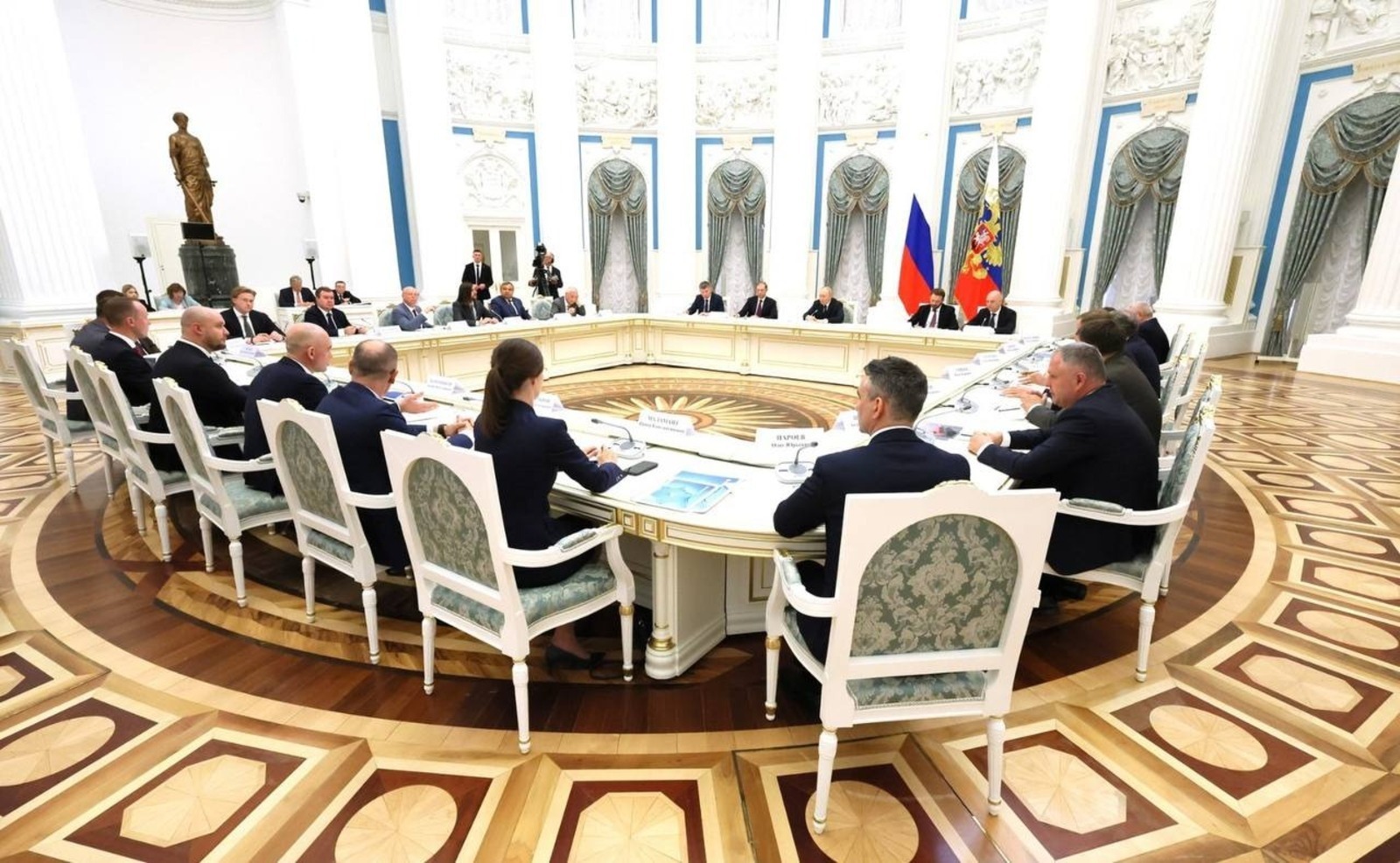 Башкирский премьер рассказал, какие задачи поставил бизнесу Путин