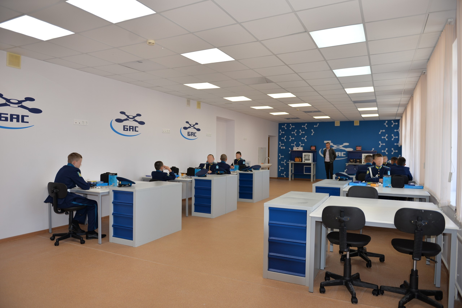 «Крылья будущего»: как кадеты Башкирии будут обучать школьников управлению дрона