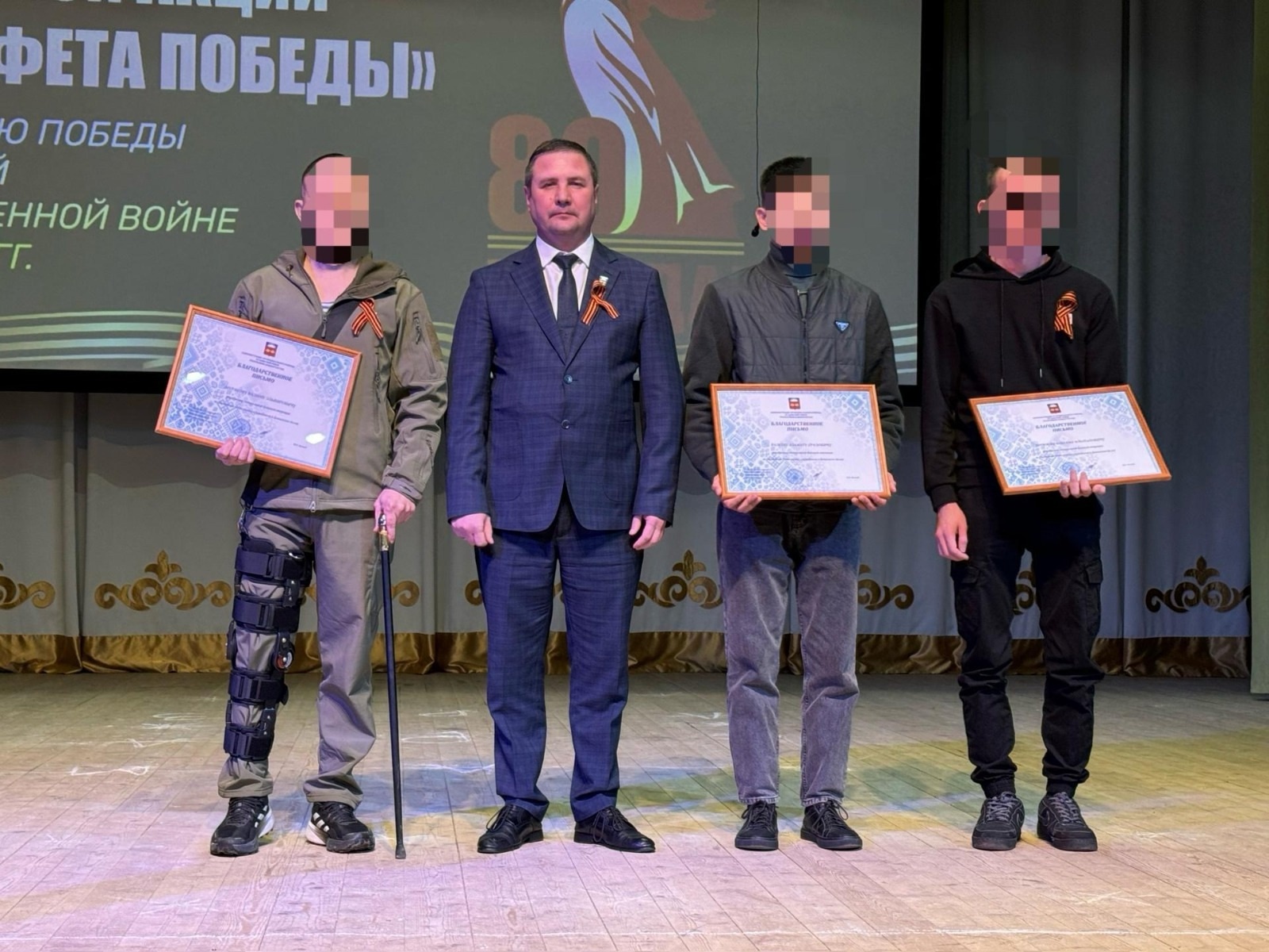 За достойное выполнение служебного и воинского долга