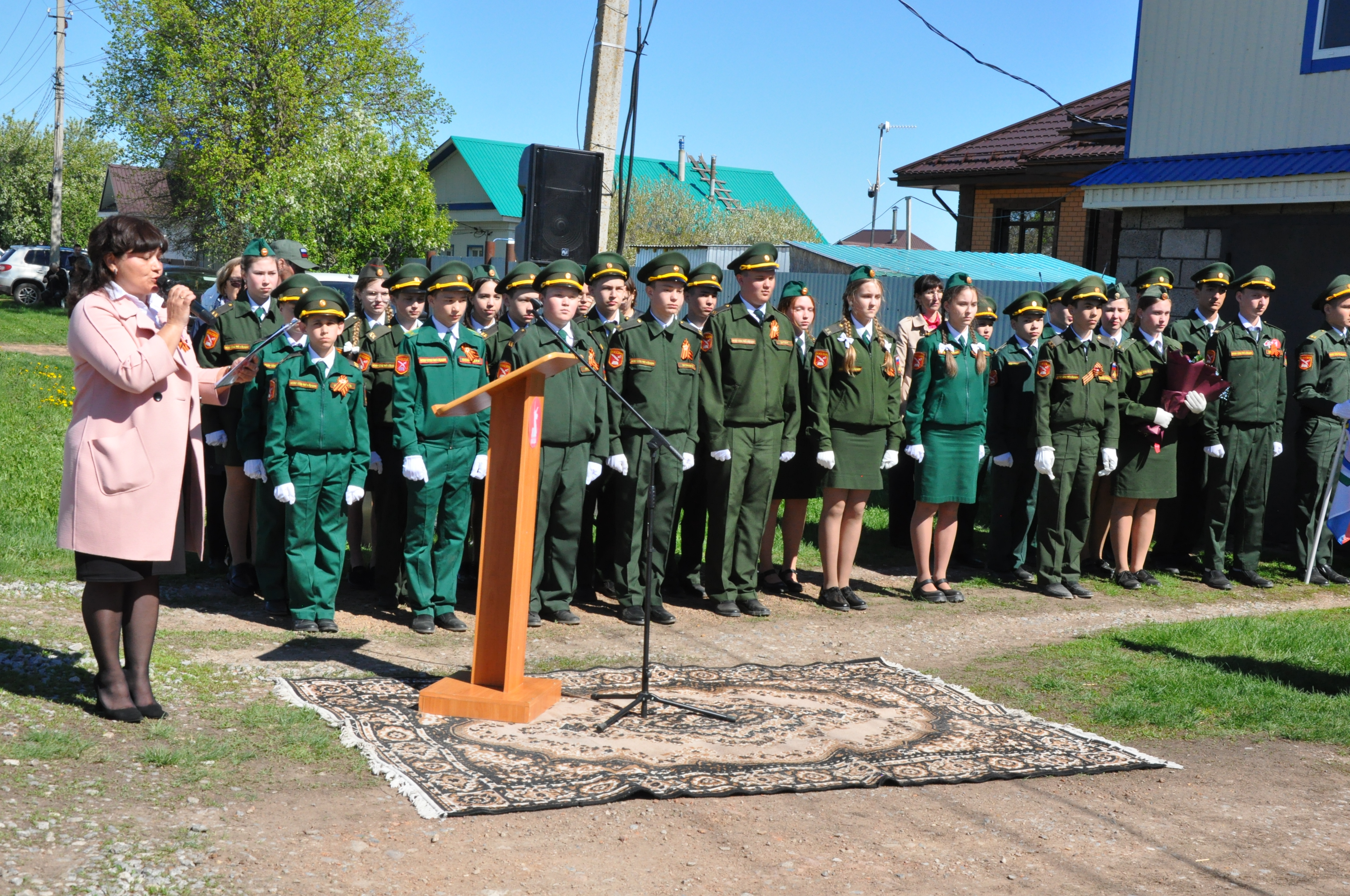 Парад у дома единственного участника войны
