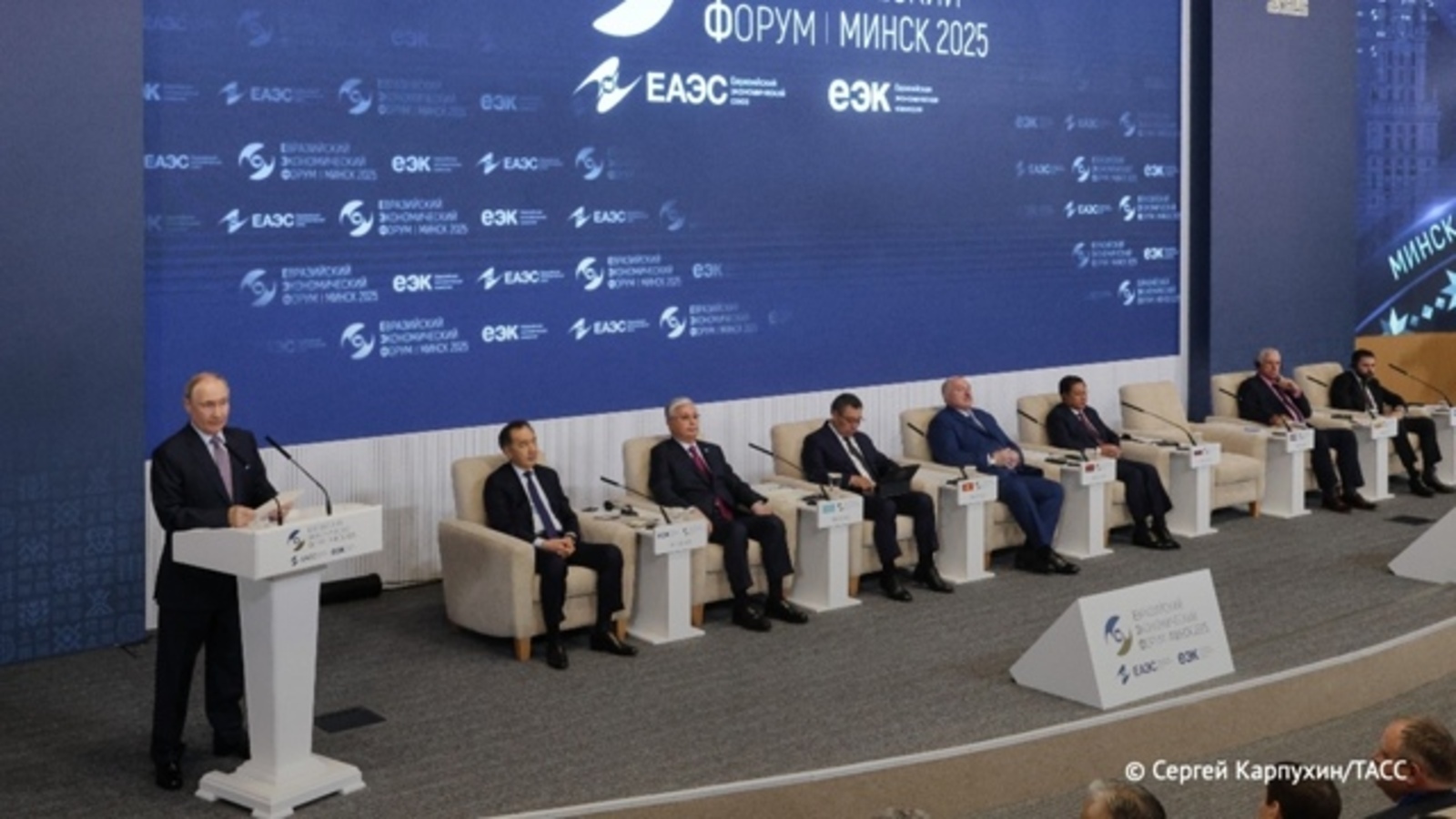 Путин обвинил Запад в попытке грабежа российских активов