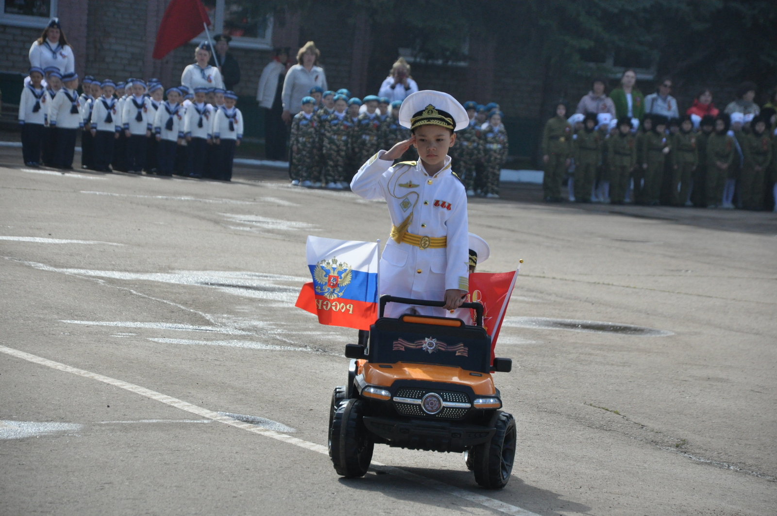 Парад  в честь 80-летия Победы  прошел в Буздяке
