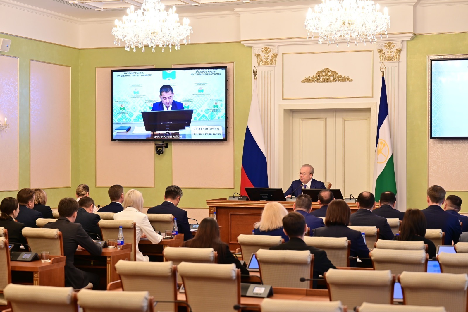 В правительстве Башкирии обсудили качество организации школьного питания