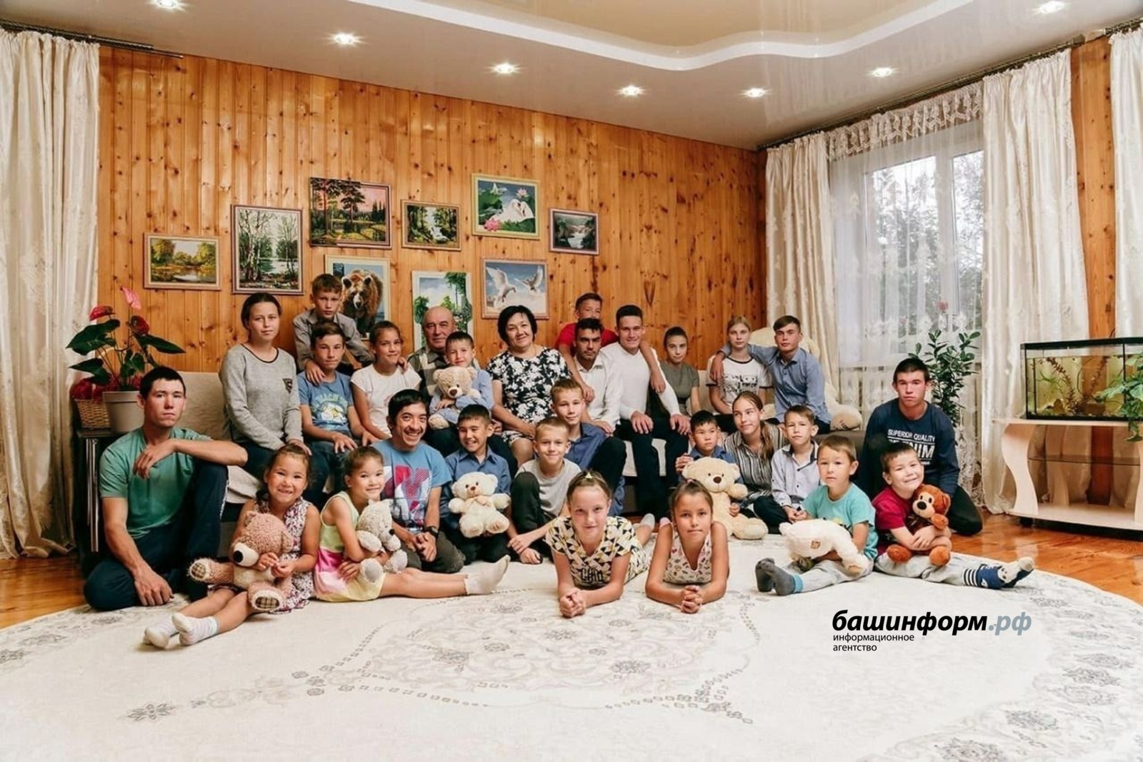 Башкирия сохранила лидерство в ПФО по численности многодетных семей