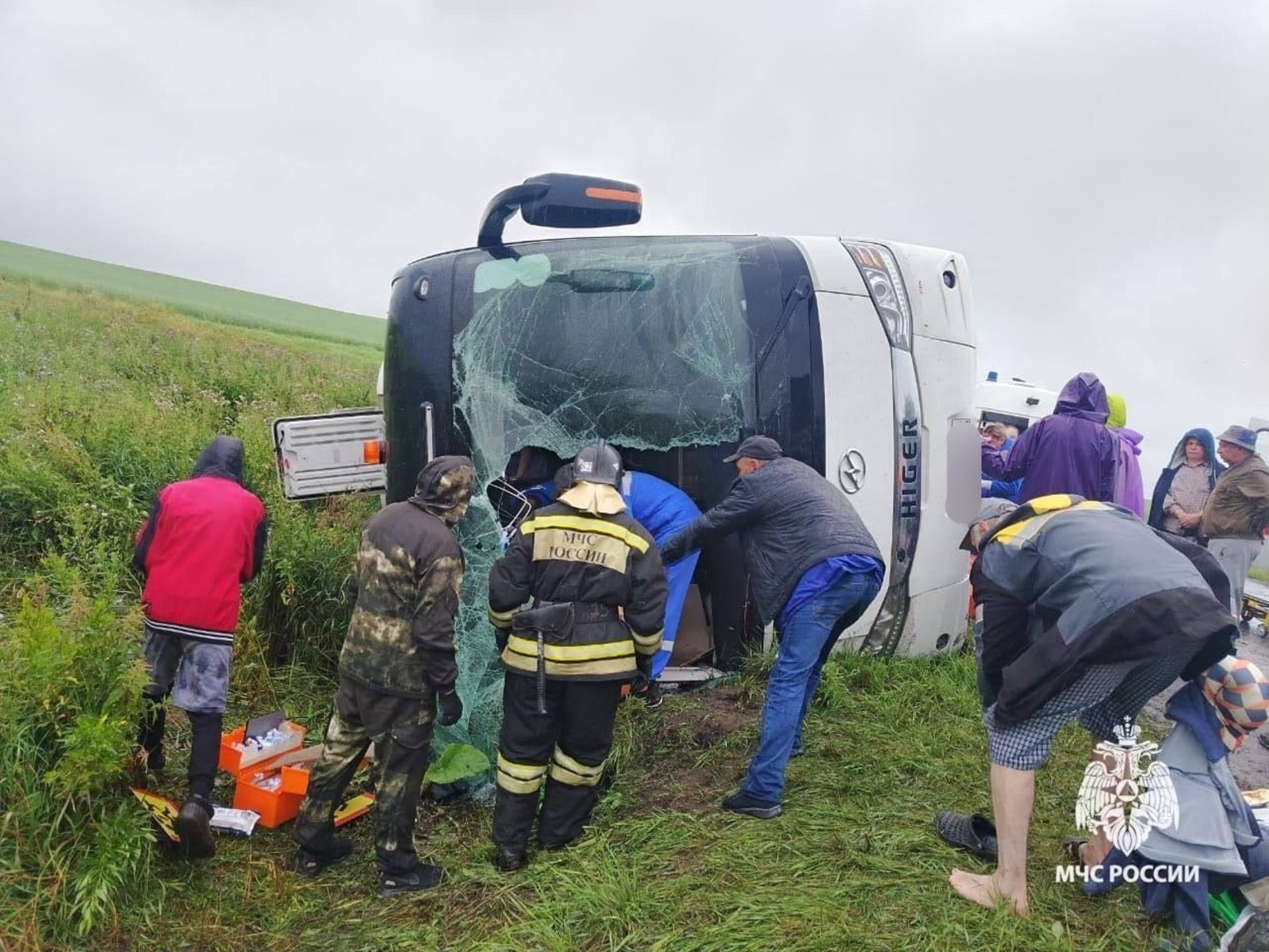 В Башкирии в ДТП с автобусом пострадали более 20 человек