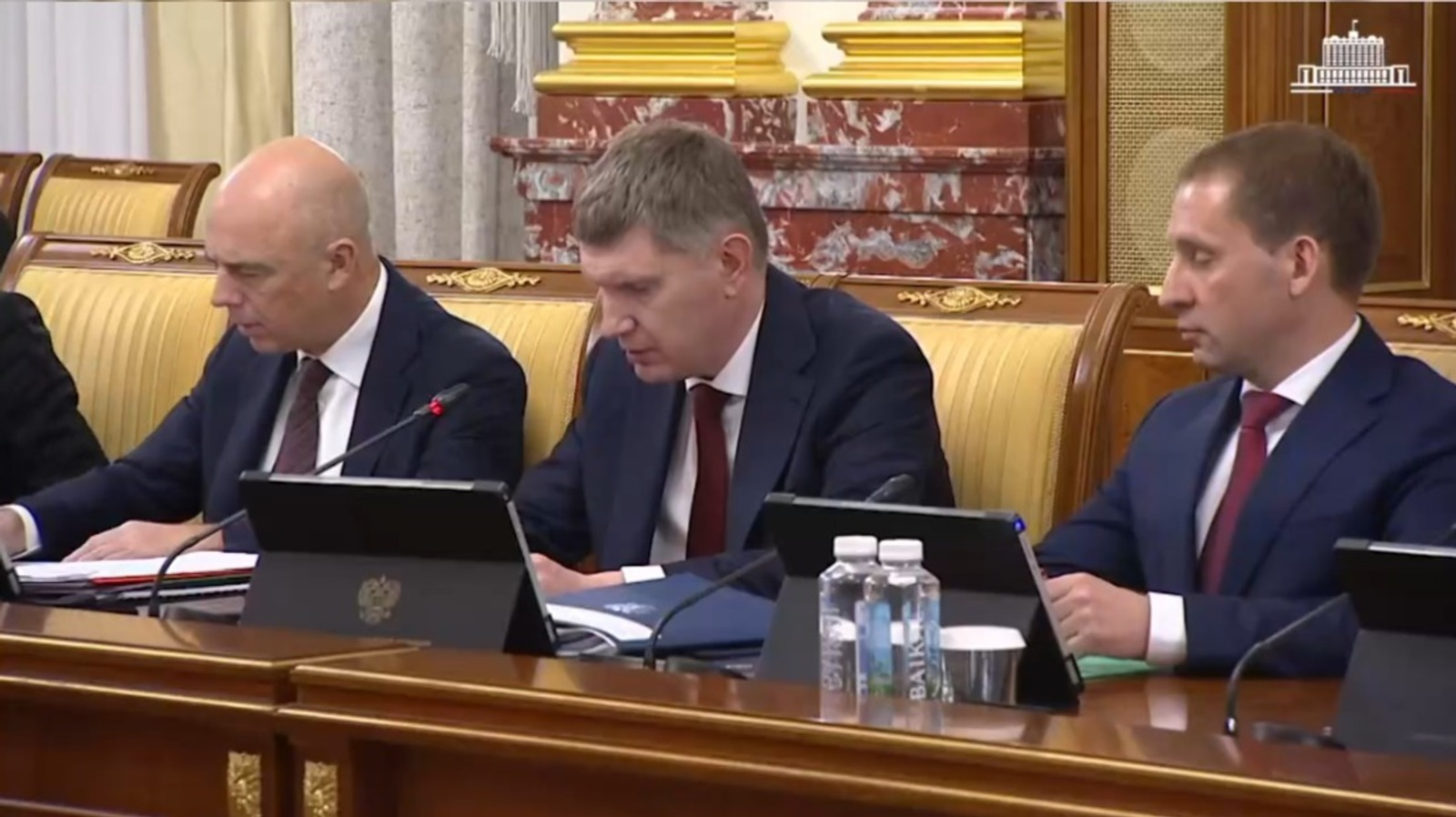 В России за три года реальные зарплаты увеличатся на 10%