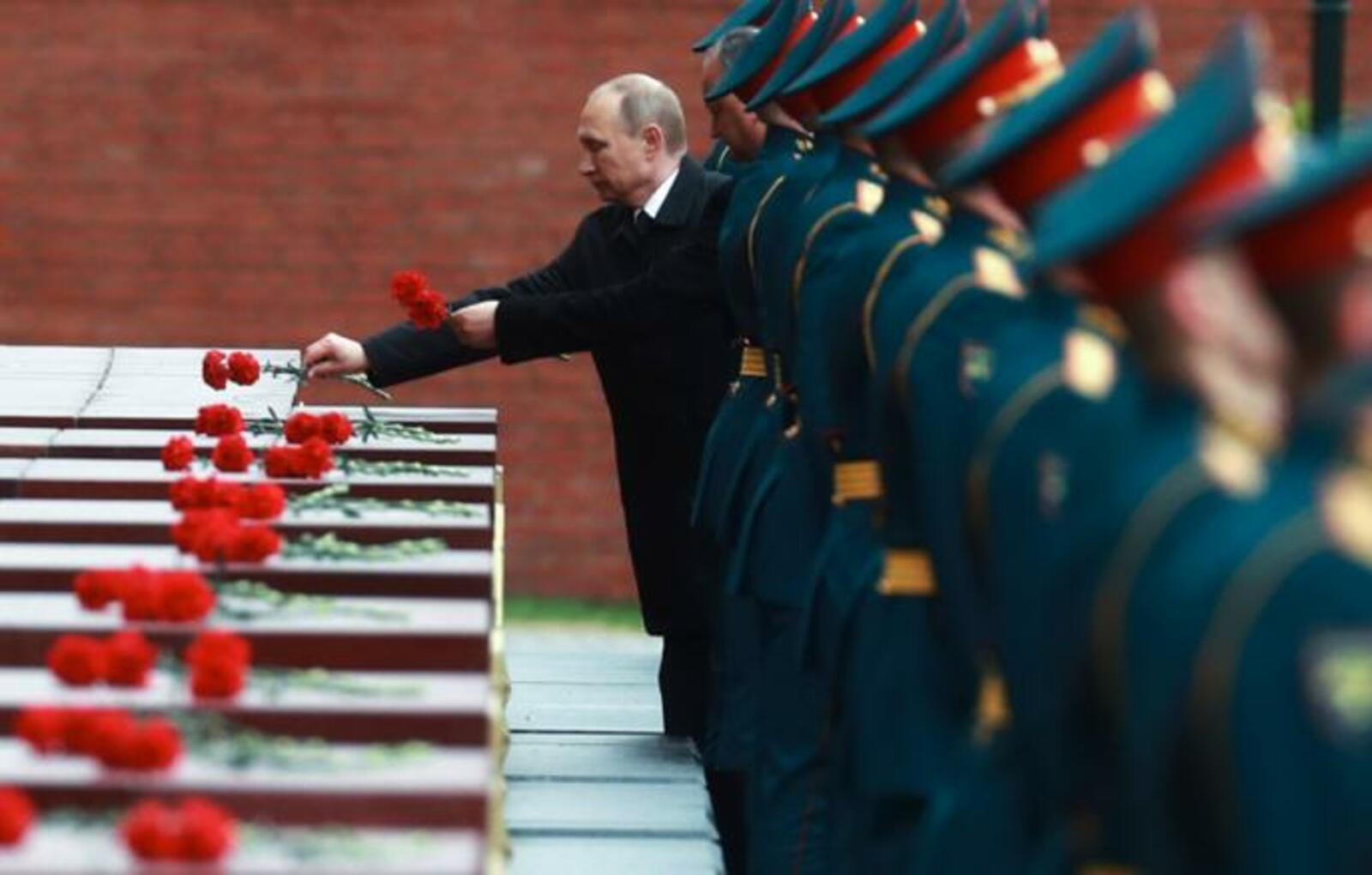 Ушаков: у Путина 9 мая ожидаются международные контакты