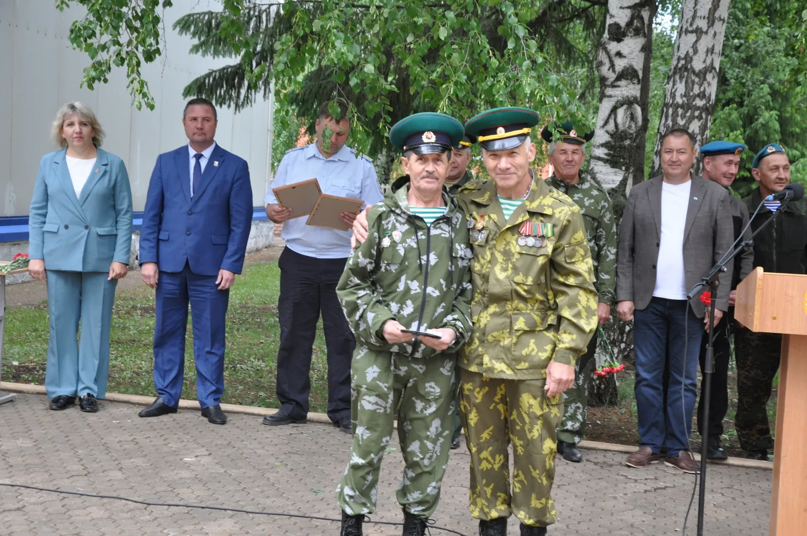 Ветеранов пограничных войск отметили наградами