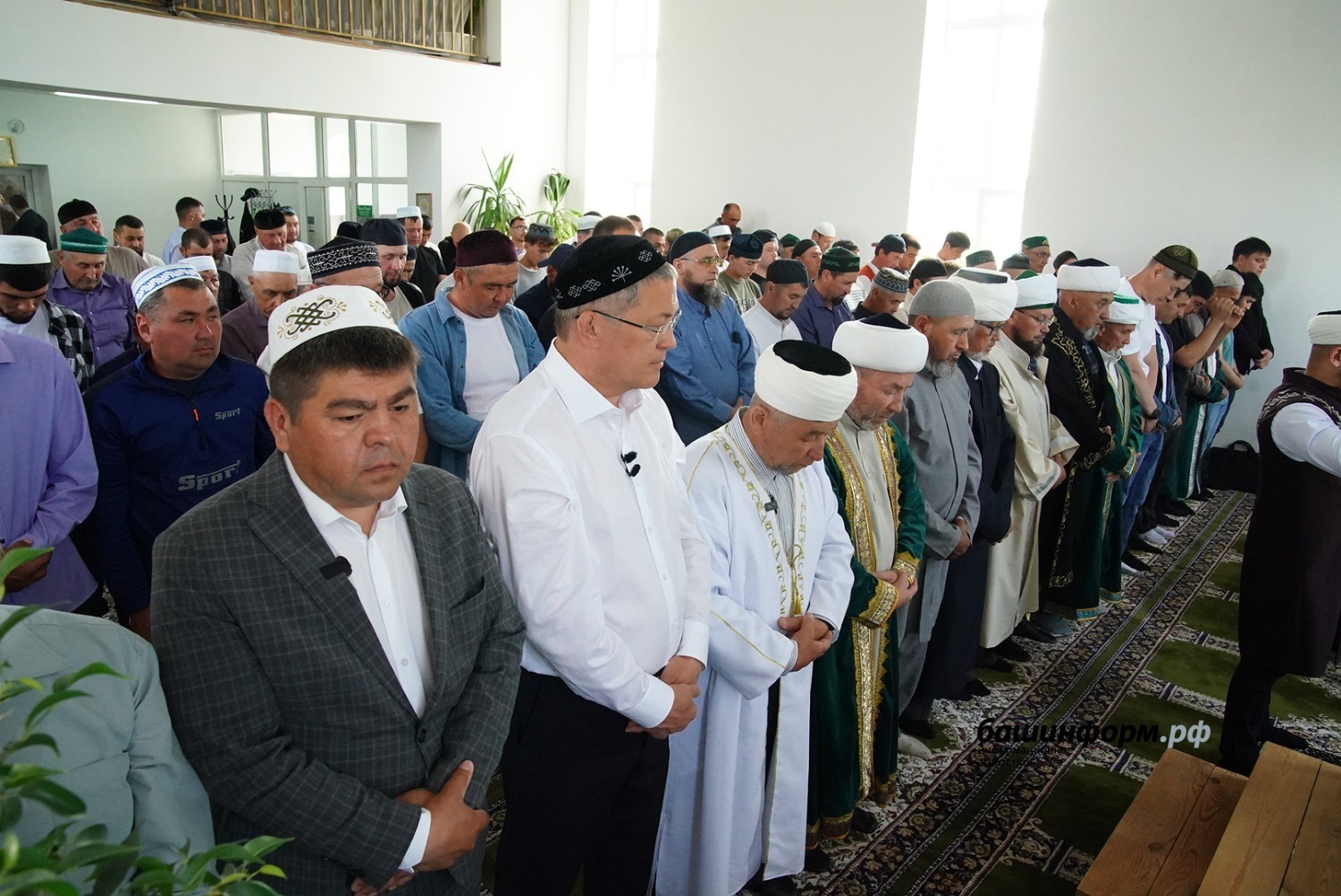 Глава Башкирии встретил Курбан-байрам в Хайбуллинском районе