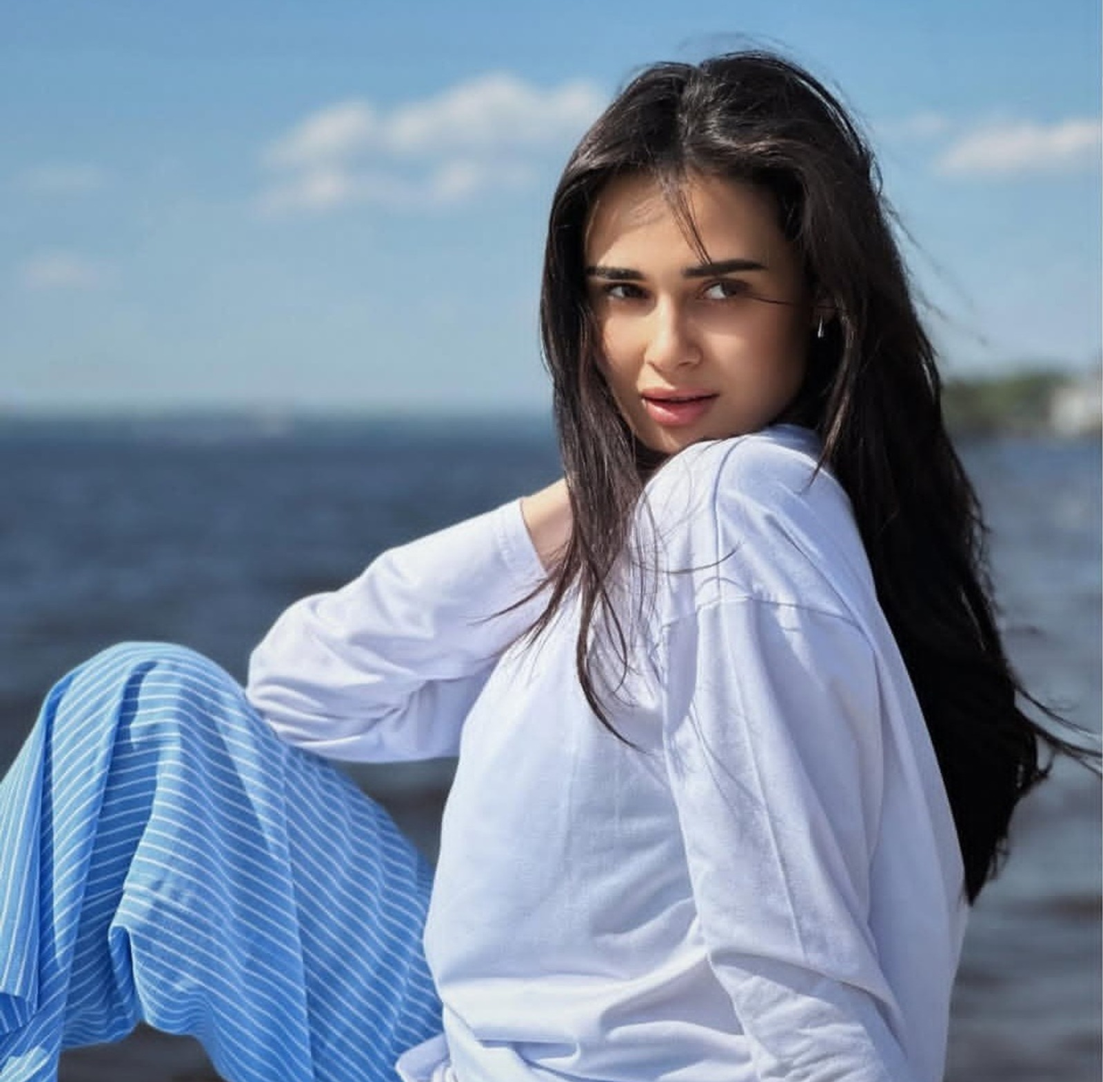 Анна Асти требует миллион за исполненный башкирской певицей кавер ее песни