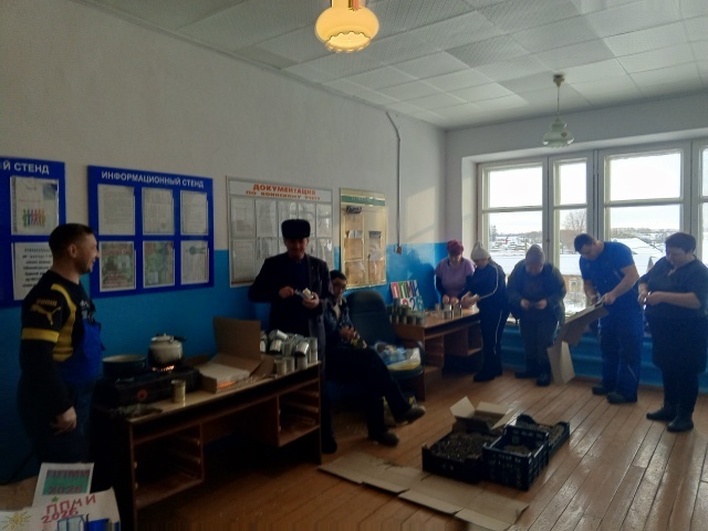 Своих не бросаем