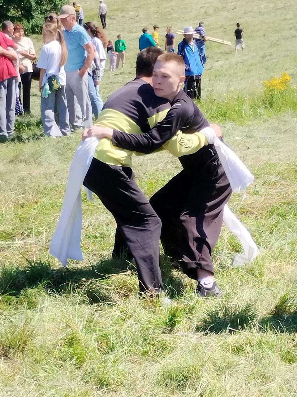 В селе Урзайбашево весело и задорно прошел Сабантуй